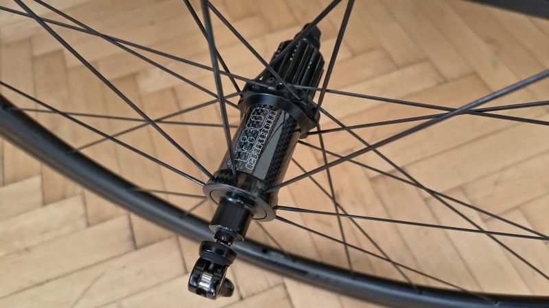 FFWD F4R DT180 Special 