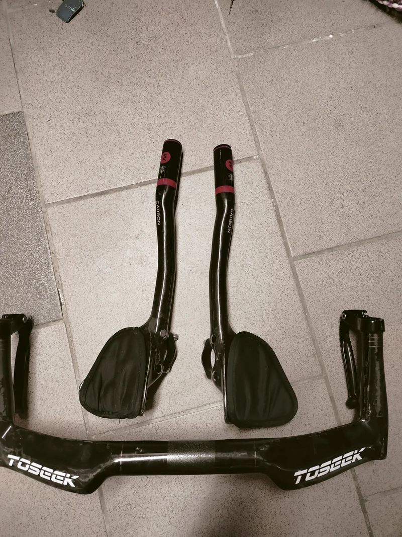 Carbon triatlon řidítka + zálehy/hrazda
