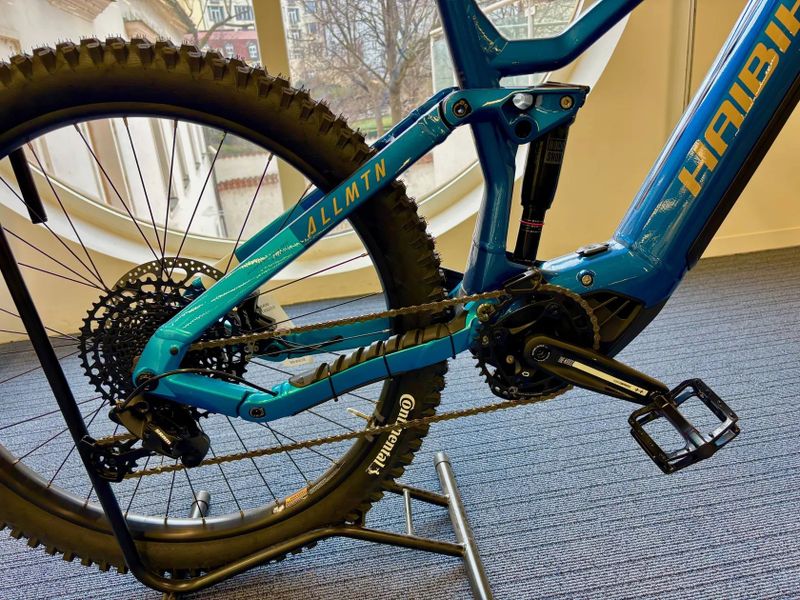 Haibike AllMtn 2 kola 29/27,5" vel. M