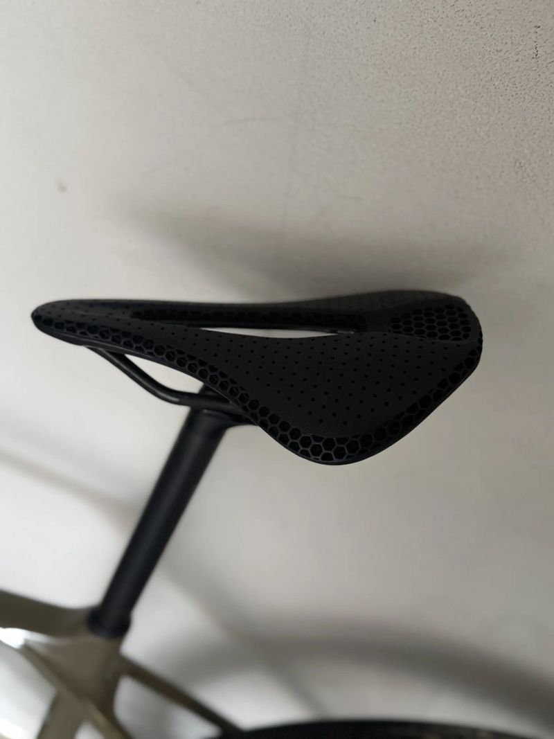 Nová cena Canyon Grizl CF SL