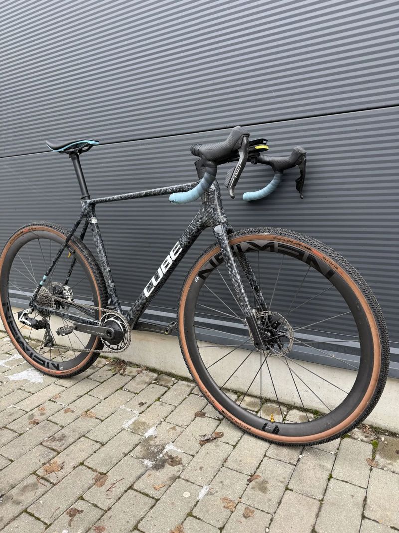 Cube Cross Rače c68 slt + wattmeter