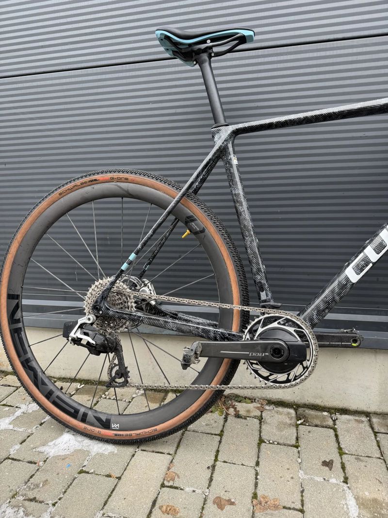 Cube Cross Rače c68 slt + wattmeter