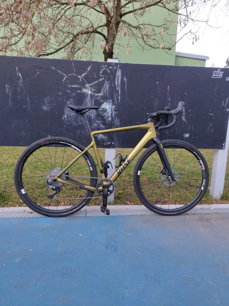 Rose Backroad Carbon Gravelbike GRX 810 RH53