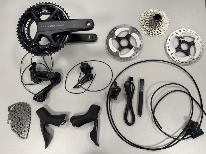 Sada SHIMANO Ultegra Di2 Disc R8170 12s 170 mm 52/36