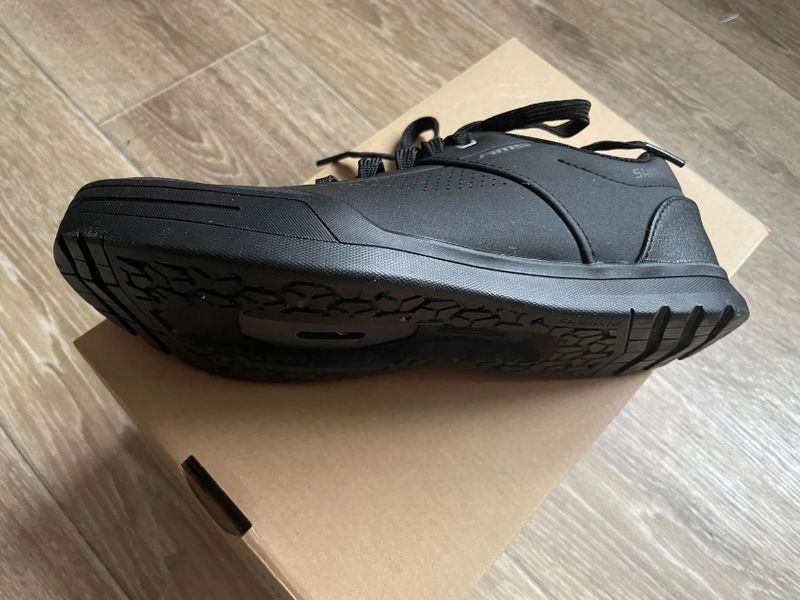 Tretry SHIMANO SH-AM503ML Black - 41