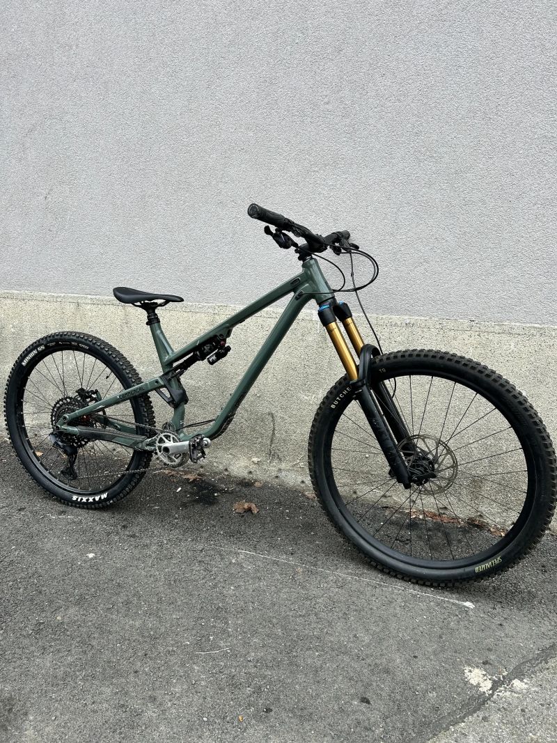 Commencal Meta TR V4 27/29 Fox38 