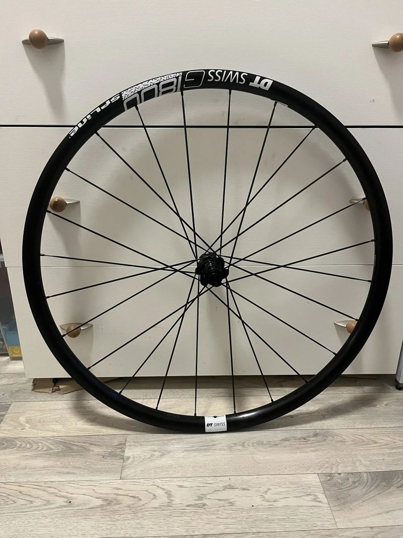 Zapletená kola DT Swiss G1800 Spline - XDR/HG
