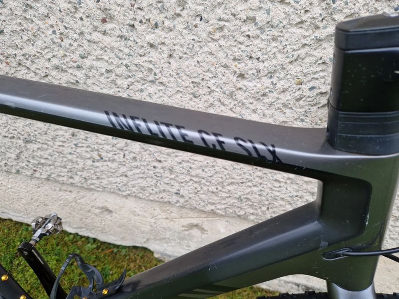 Canyon Inflite CF SLX