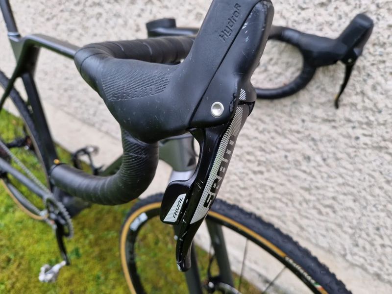 Canyon Inflite CF SLX