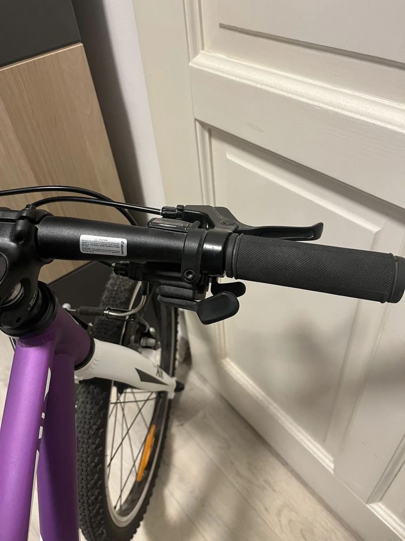 Dětské kolo Canull Ultralight Air 20 - Fialová - 7,8kg