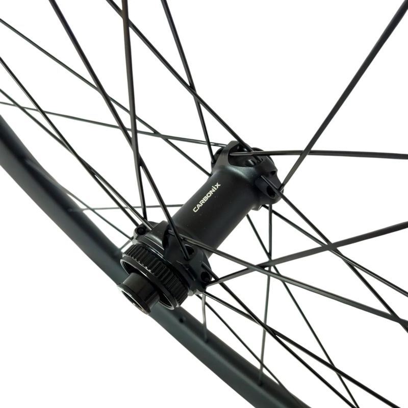 Karbonová gravelová aero kola – Carbonix HORIZON 45 | 26 mm vnitřní šířka | dráty Pillar | 1540 g