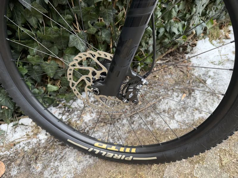 Rocky Mountain Vertex, vel. L, XT, CANADA