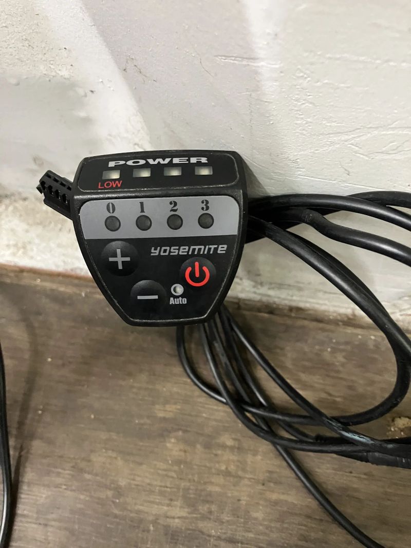 Přední kolo s elektromotorem 28" 250W