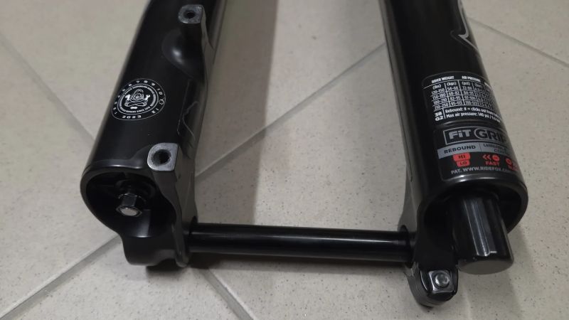 2022 FACTORY 38 FLOAT 29 170