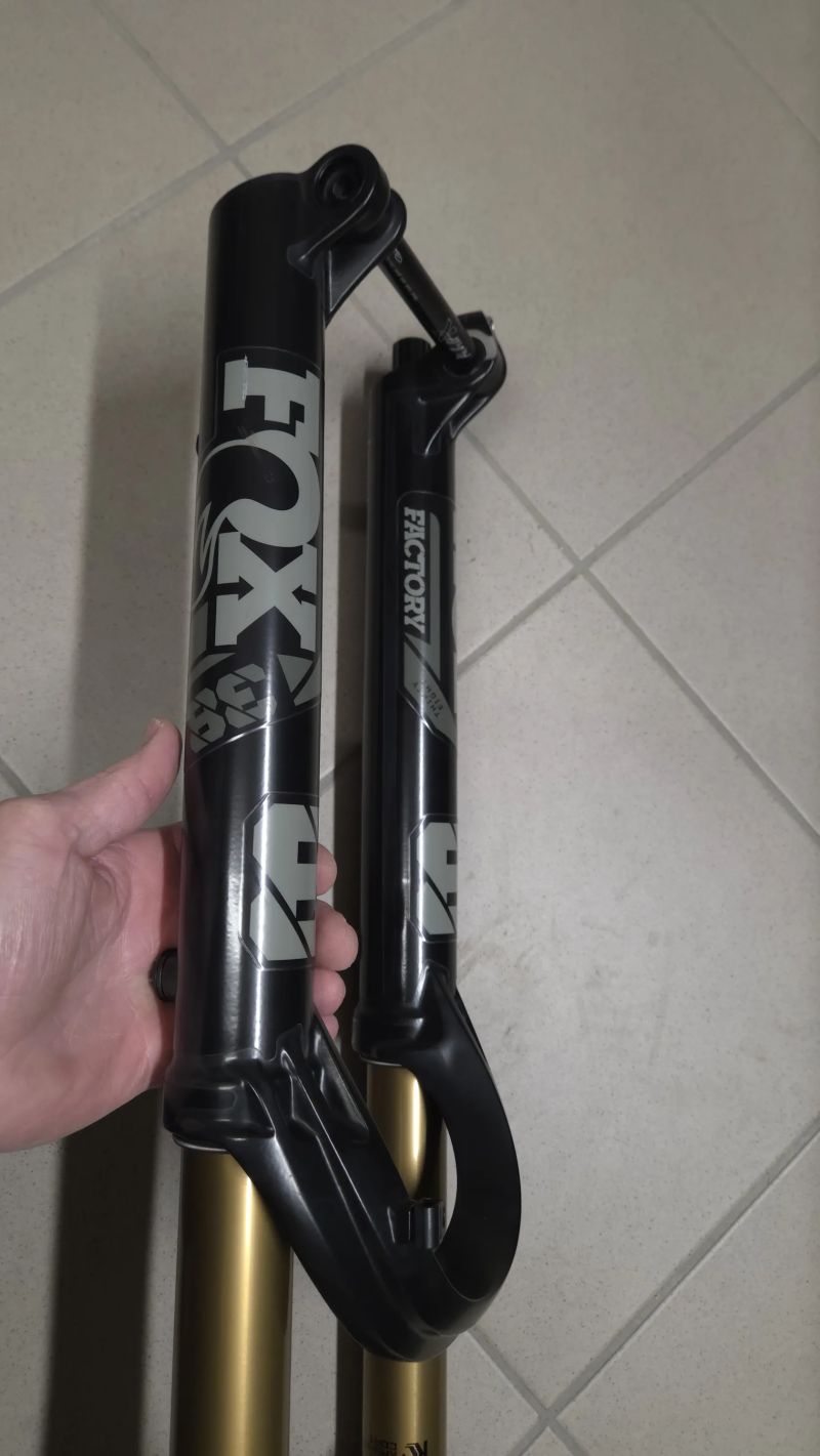 2022 FACTORY 38 FLOAT 29 170