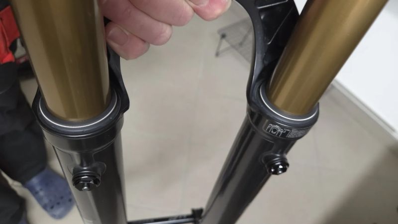 2022 FACTORY 38 FLOAT 29 170