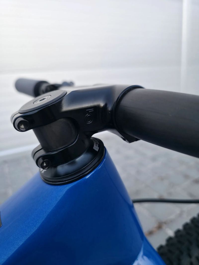 Horské dětské závodní kolo Giant XTC Carbon Custom 27,5" velikost XS / Karbonobá kola / SRAM XX1 AXS