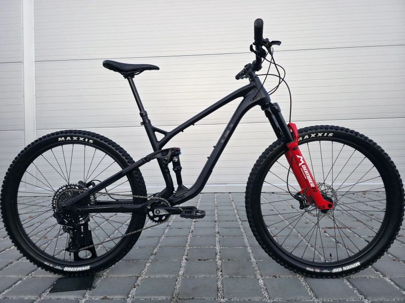 GT Sensor Comp BBQ 29″ velikost L / nové / Marzocchi / FOX Float / SRAM SX Eagle / Allmountain