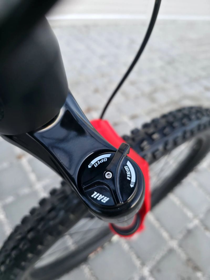 GT Sensor Comp BBQ 29″ velikost L / nové / Marzocchi / FOX Float / SRAM SX Eagle / Allmountain