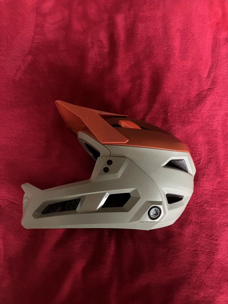 Helma LEATT ENDURO 3.0