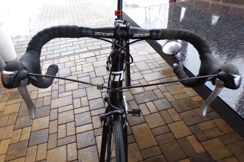 Sada Shimano sora nájezd max 500km + náhradní komponenty vše nafoceno