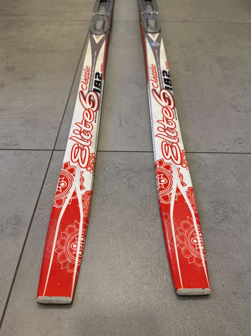 Prodám dámské běžky - komplet sada Salomon Elite6 Classic 182 cm + vázání NNN + hůlky