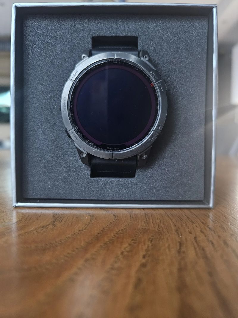 Fēnix® 7 – Sapphire Solar Edition Black DLC Titanium / Black Band