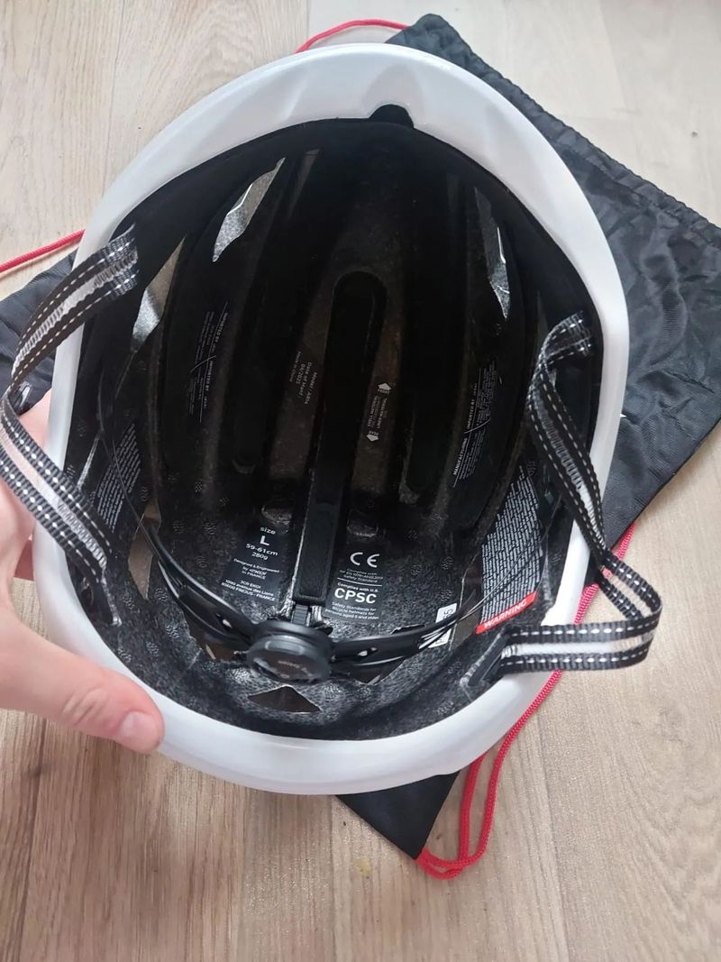 Prodám helmu perf ar14 bílá