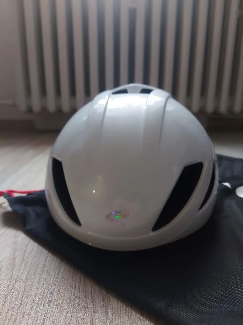 Prodám helmu perf ar14 bílá