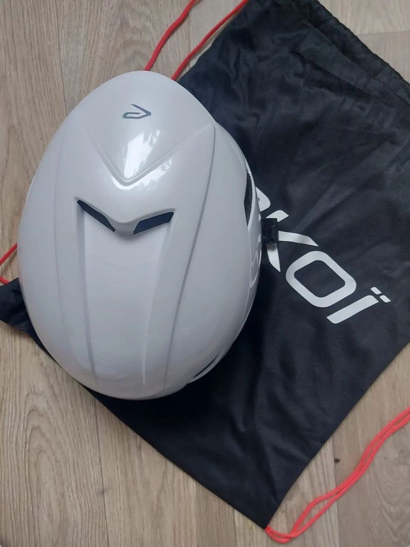 Prodám helmu perf ar14 bílá