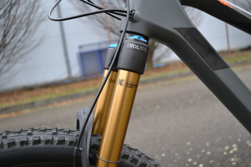 Cube Stereo 140 HPC TM 27.5 (L) Carbon Kashima