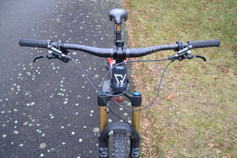 Conway WME 829 (M) Top Stav