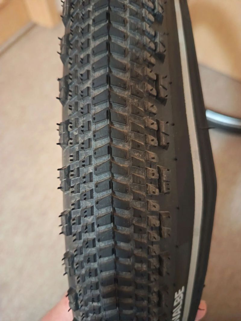 pláště Schwalbe G-One Overland 50-622 (28x2.0)