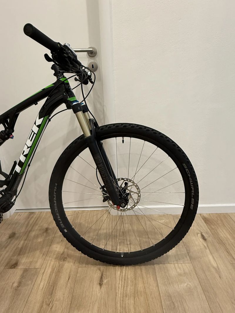 Trek SUPERFLY FS 8 XC Black/Team Green