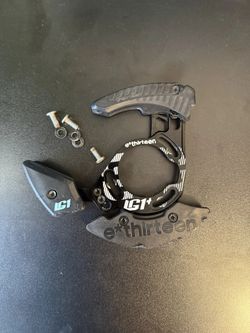 Vodítko řetězu E13