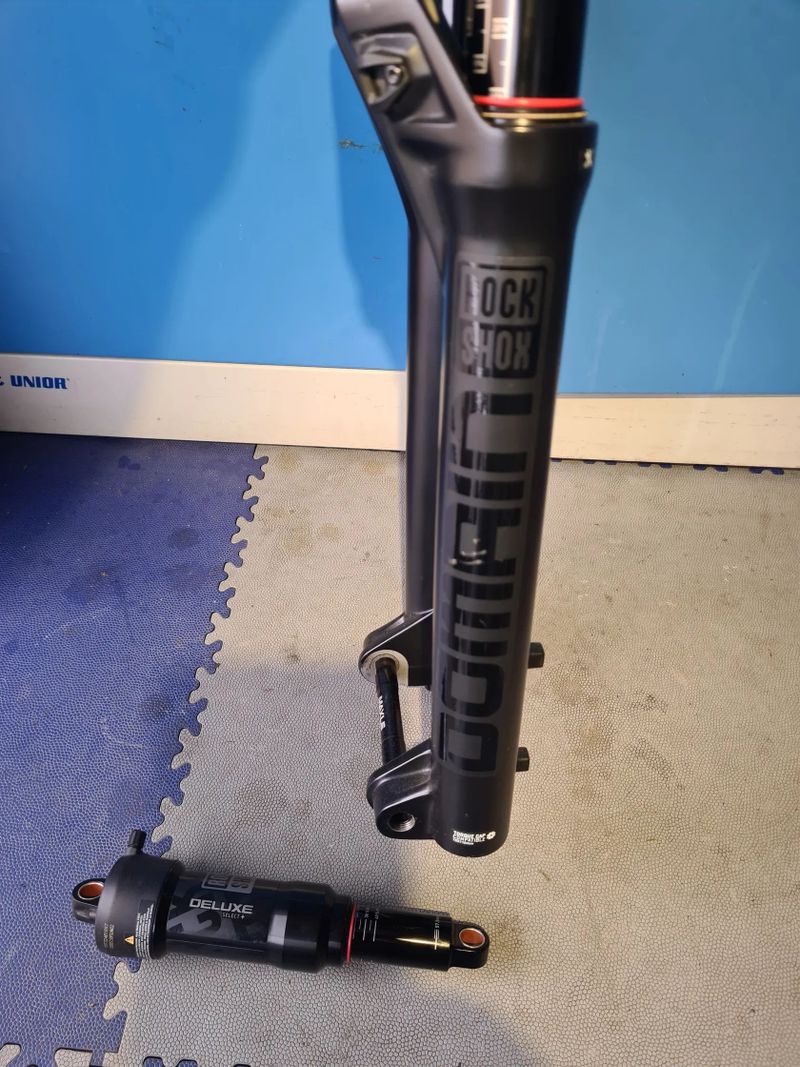 Rock Shox vidlice+tlumič