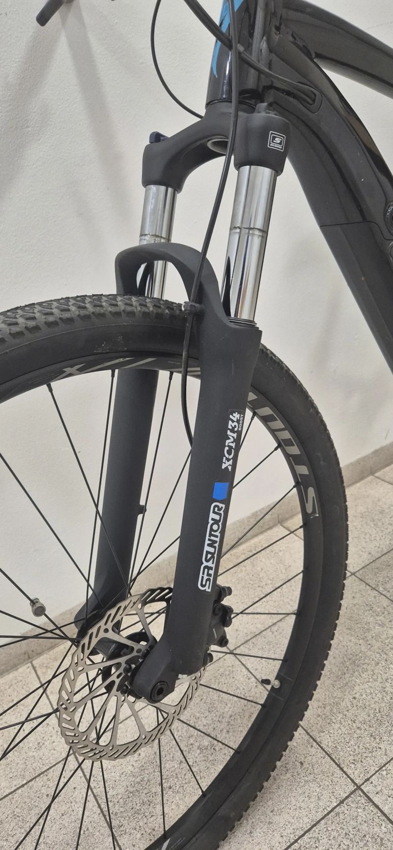 Specialized Turbo Levo velikost L - skvělý stav
