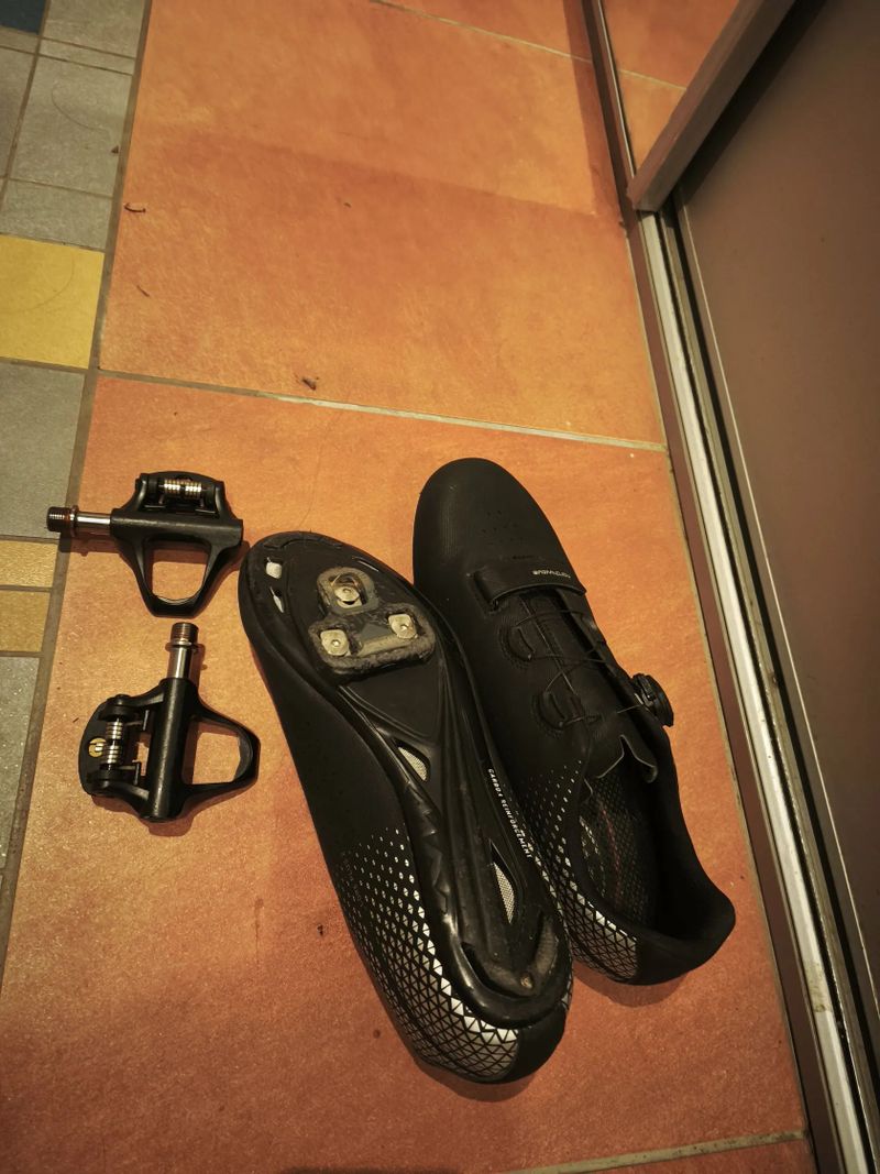 Northwave Core Plus 2 - 45 + pedály titanová osa