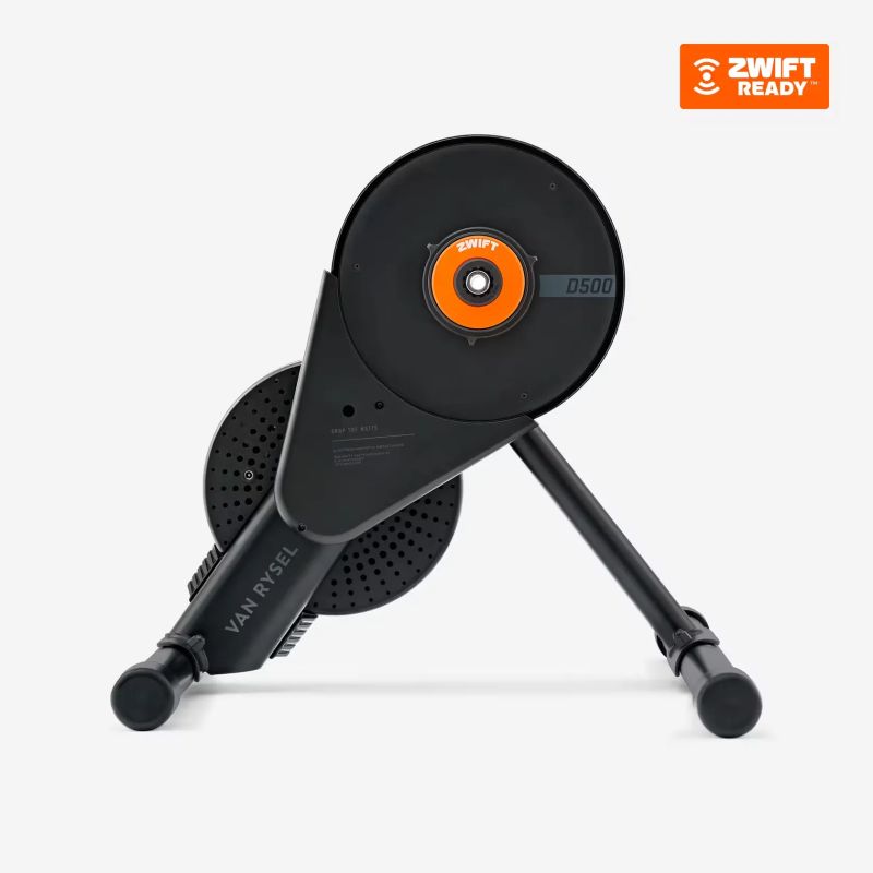 Domácí trenažér Van Rysel D500 s „Zwift Cog and Click“