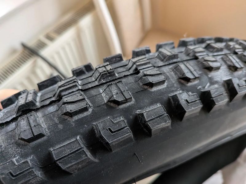 Bontrager SE5 Team Issue 29", 2.5"