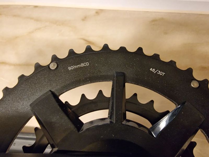 Gravel kliky FSA Omega 175mm 46/30z + středové složení FSA BB-AL86