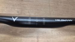 Prodám ALU řidítka a představec Velomann