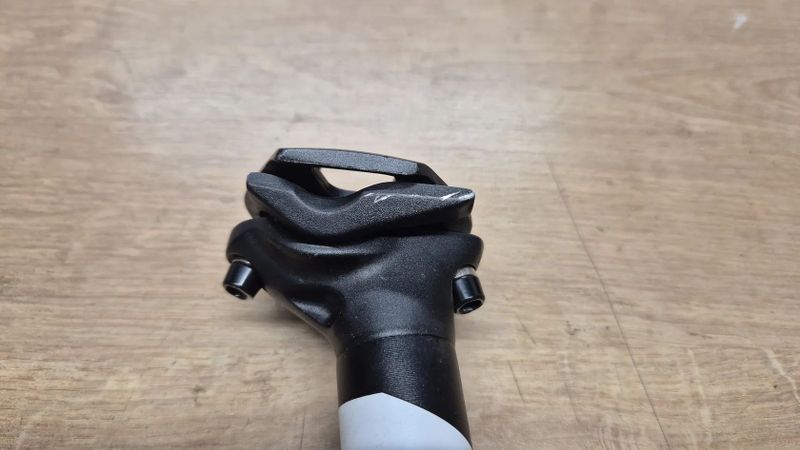 Prodám ALU sedlovku Superlite průměr 27,2 mm