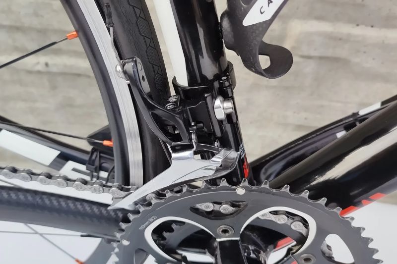 Silniční kolo Superior