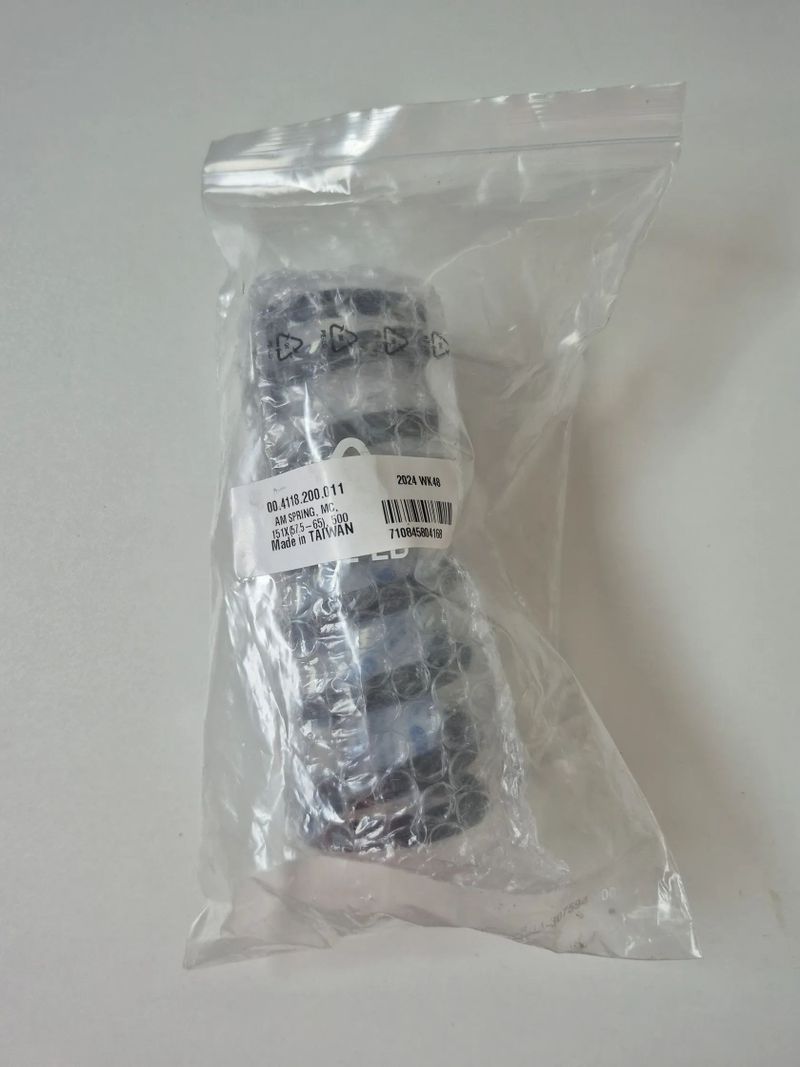 Pružinový tlumič RockShox Vivid R2C MR/MCB3, 216x63.5, 2 pružiny