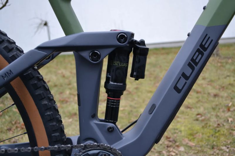 Cube Stereo Race C:62 (XL) Olive´n´grey