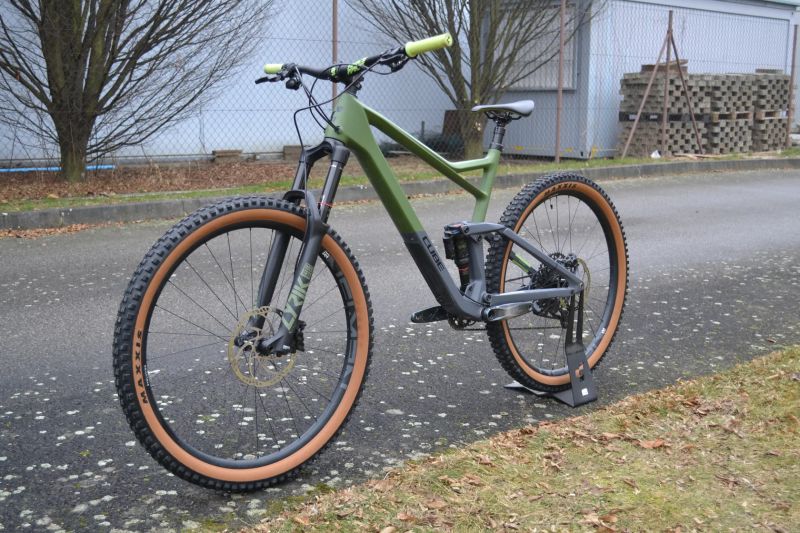 Cube Stereo Race C:62 (XL) Olive´n´grey