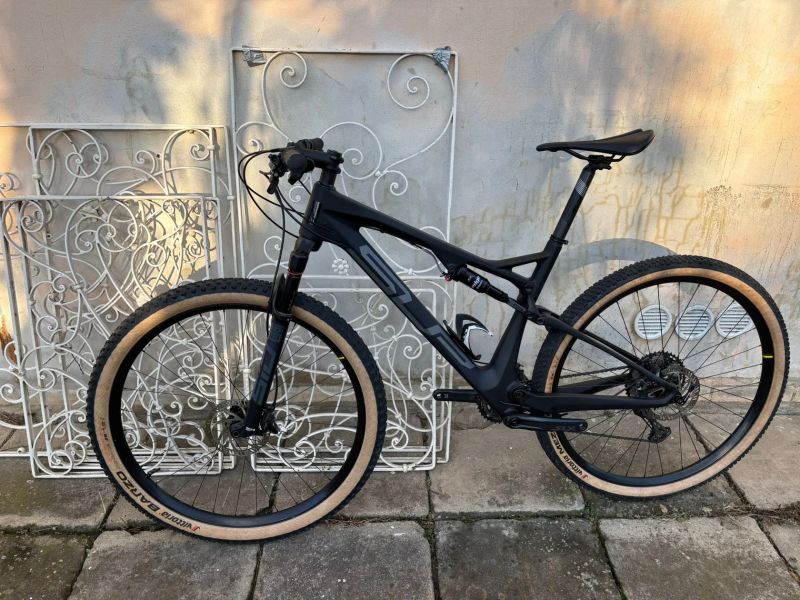 Superior XF Race 29 1/2x12 vel.M