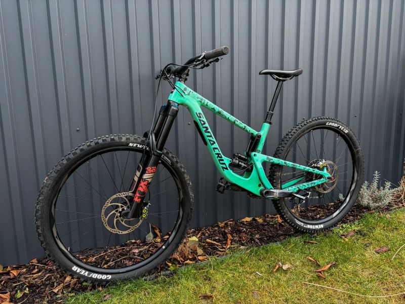 Santa Cruz Megatower C