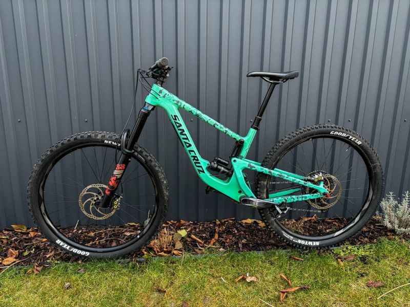 Santa Cruz Megatower C